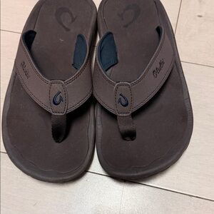 OluKai Dark Brown Leather Flip-Flop Sandals with Navy Accents